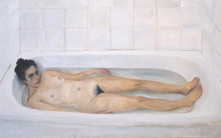 Nathanaëlle Herbelin, Elene dans la baignoire, 2021, huile sur toile, 116 x 73 cm
