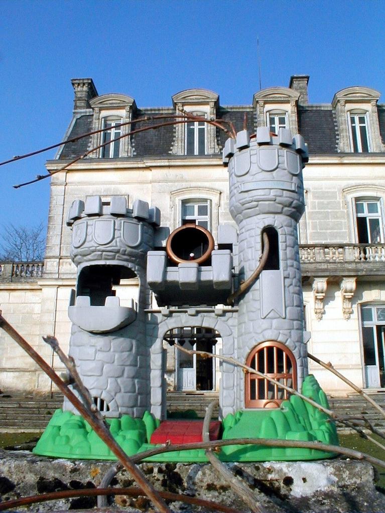 ''château fort'' - moniqa ray-bool